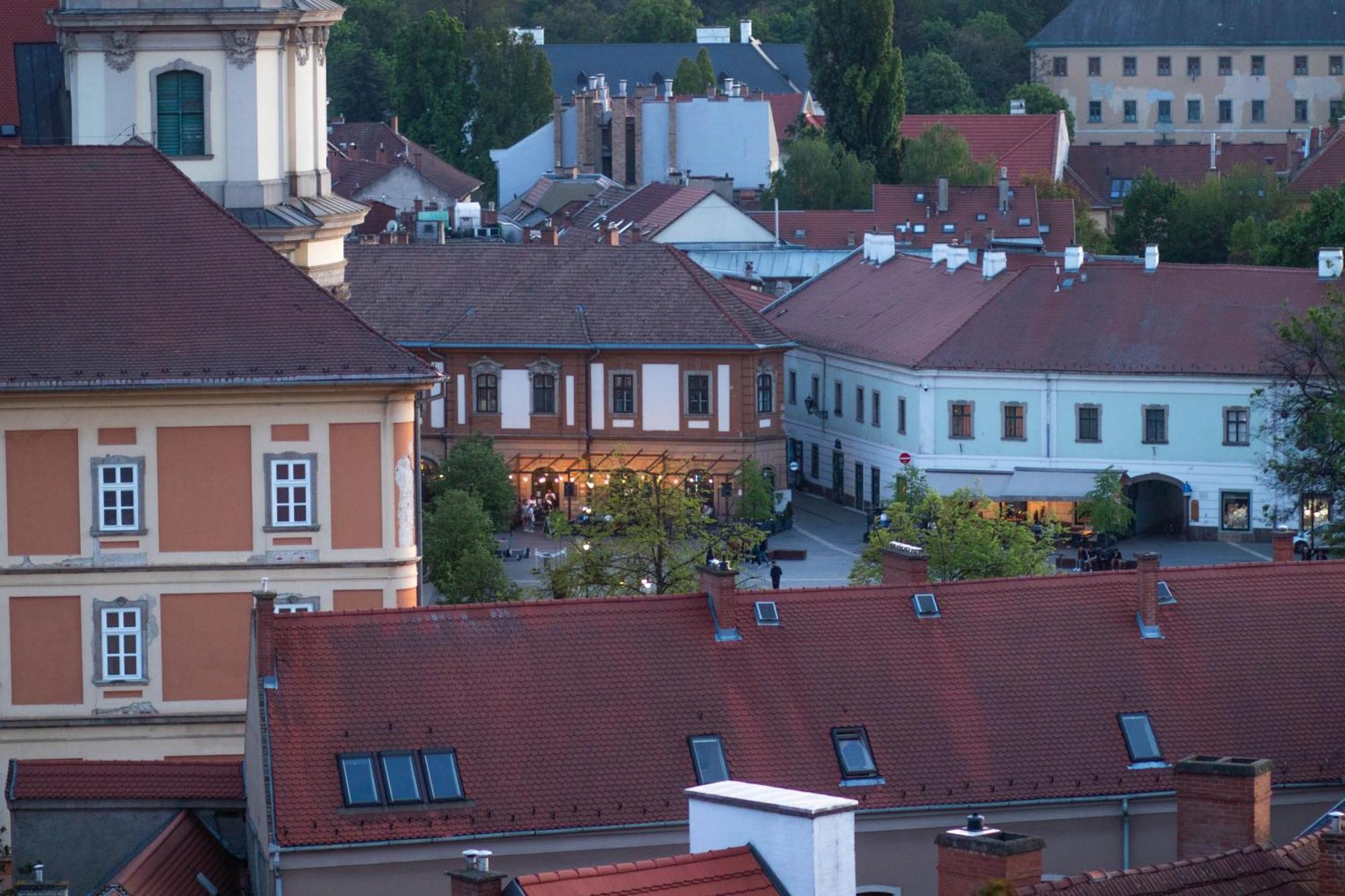 Gardonyi Apartman Apartment Eger Exterior foto